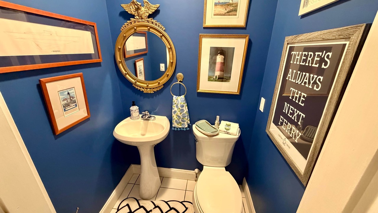 Photo of Bathroom in York Harbor