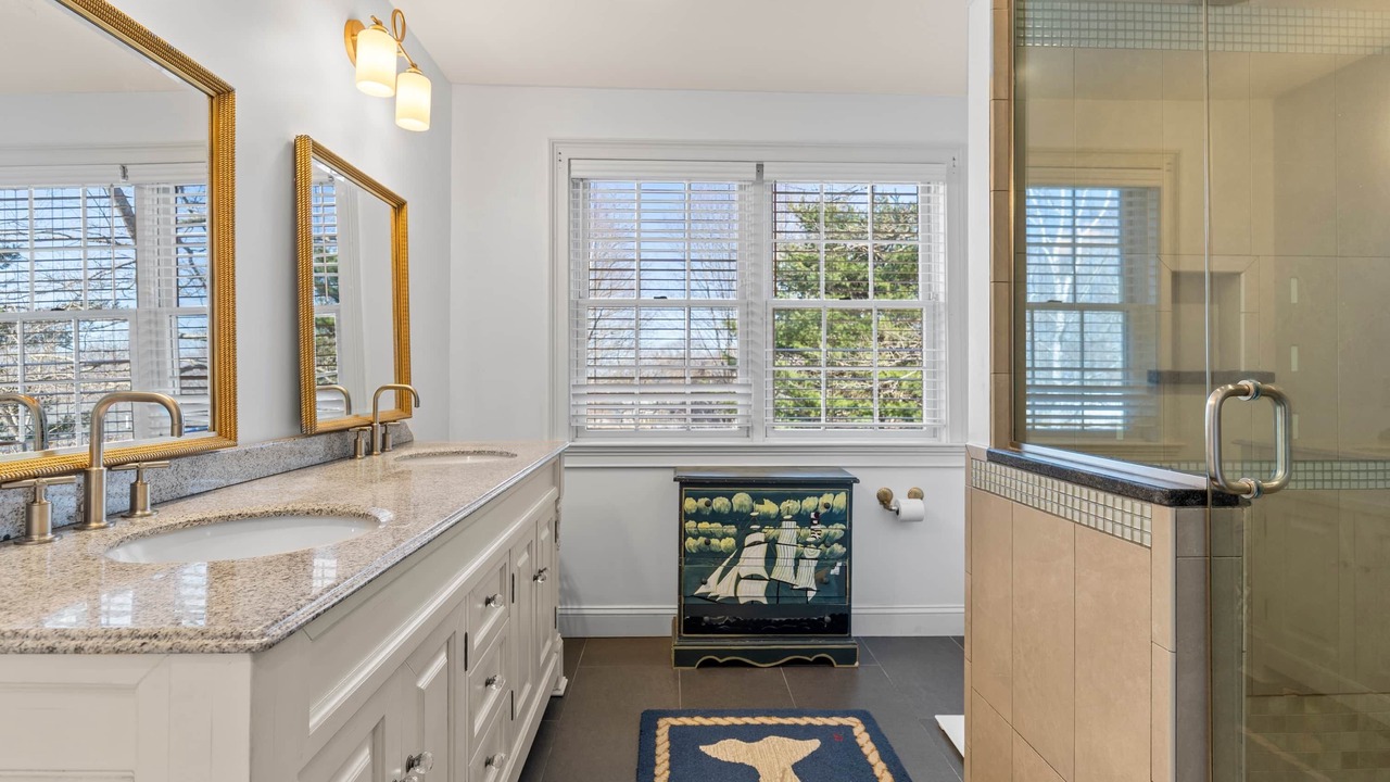 Photo of Bathroom in York Harbor