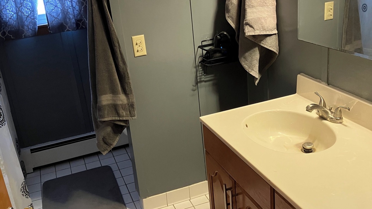 Photo of Bathroom in Lorenz Park