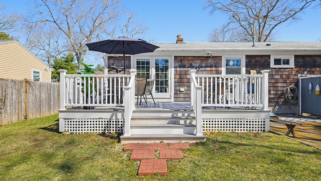 Photo of Patio Balcony in East Falmouth
