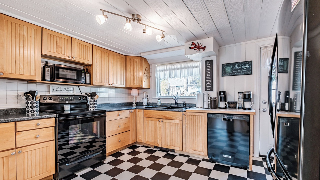Photo of Kitchen in Ocean Park