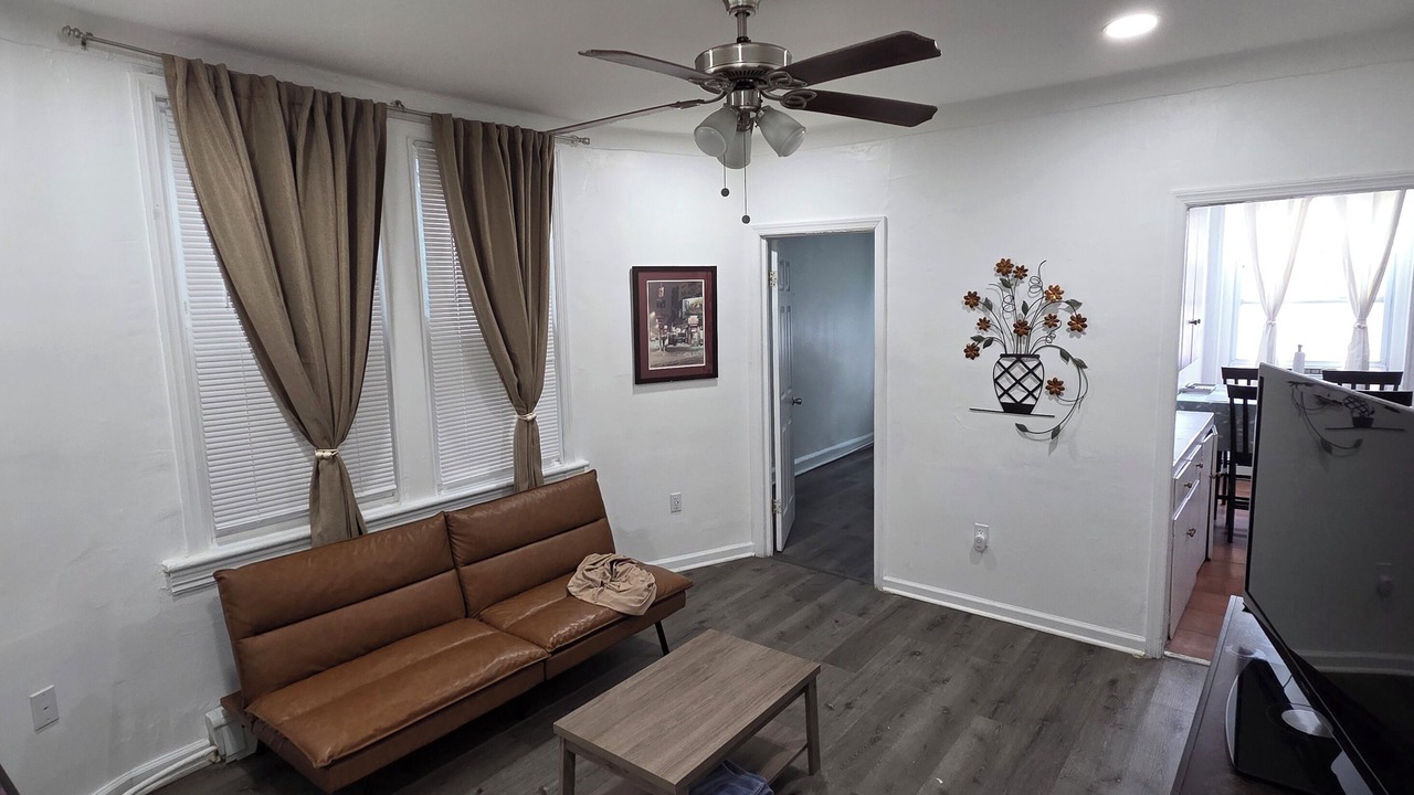 Photo of Livingroom in West New York