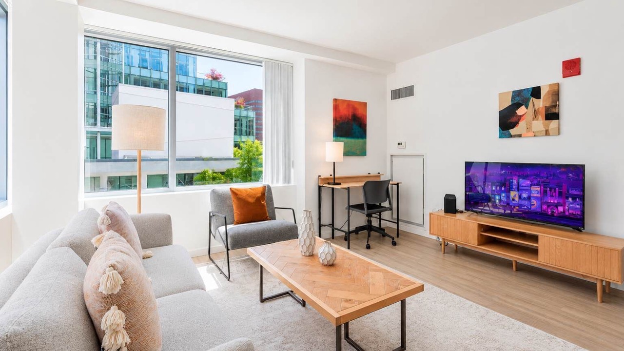 Photo of Livingroom in East Cambridge