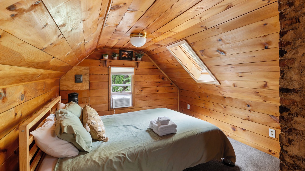 Photo of Bedroom in Albany
