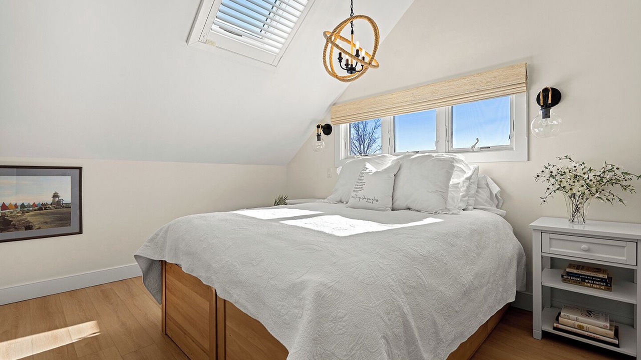 Photo of Bedroom in Marblehead