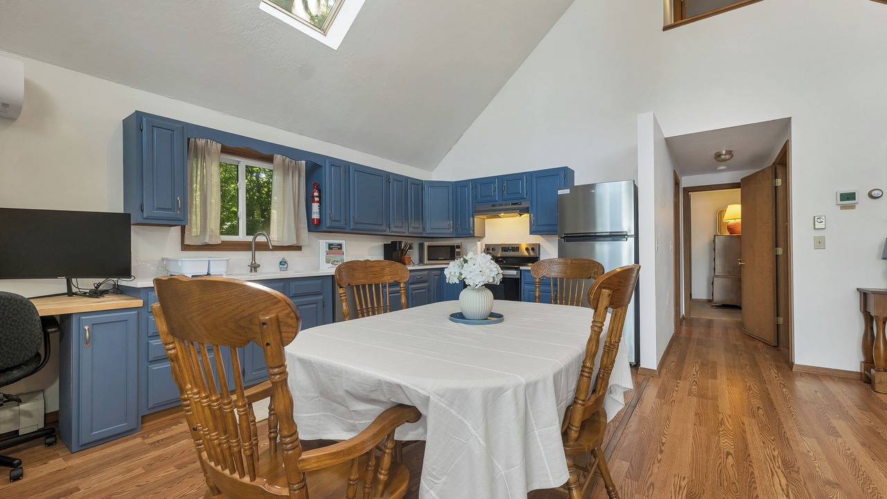 Photo of Kitchen in Moultonborough