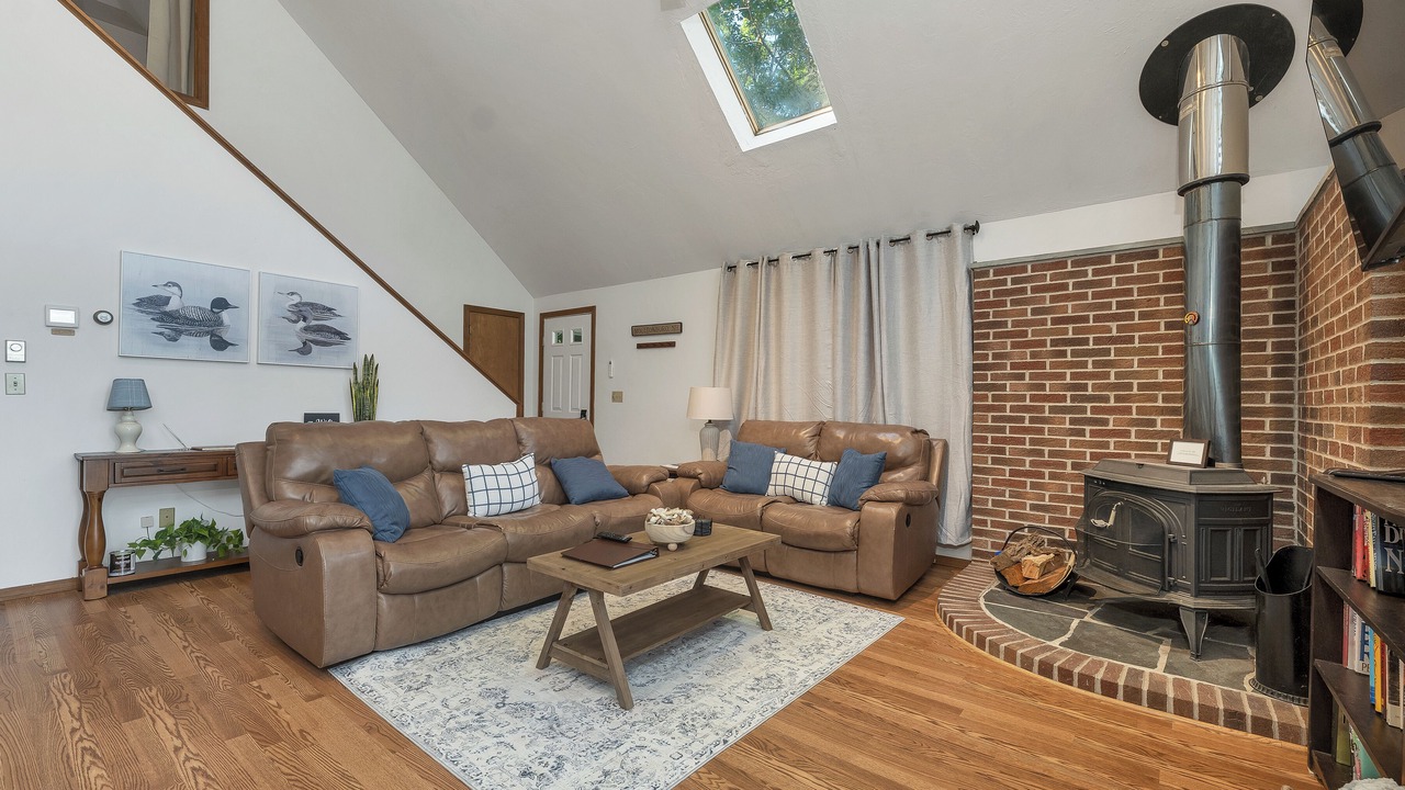 Photo of Livingroom in Moultonborough