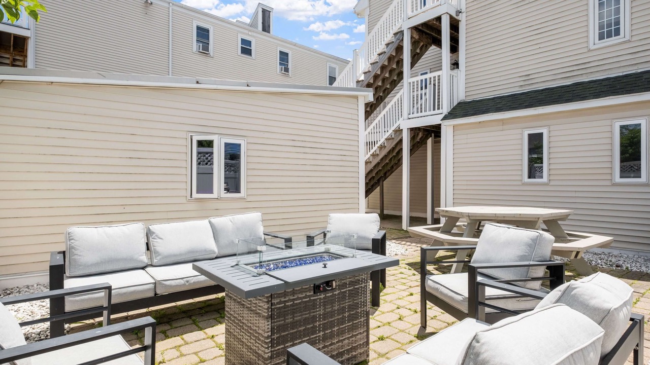Photo of Outdoor in Hampton