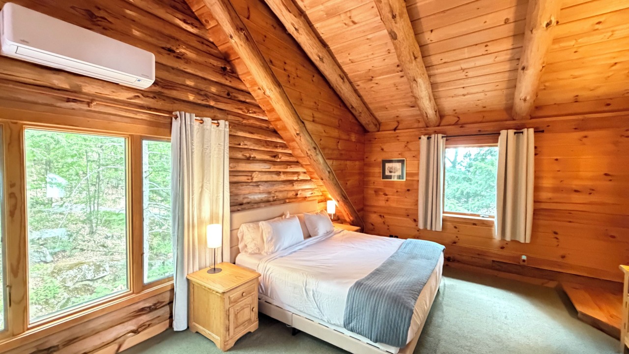 Photo of Bedroom in Putnam Station