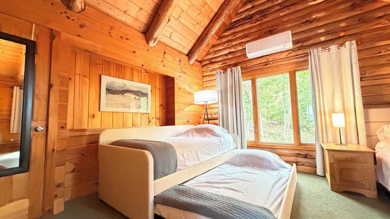 Photo of Bedroom in Putnam Station