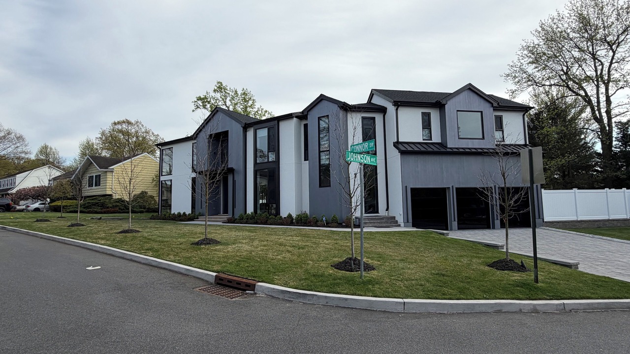 Photo of Outdoor in Englewood Cliffs