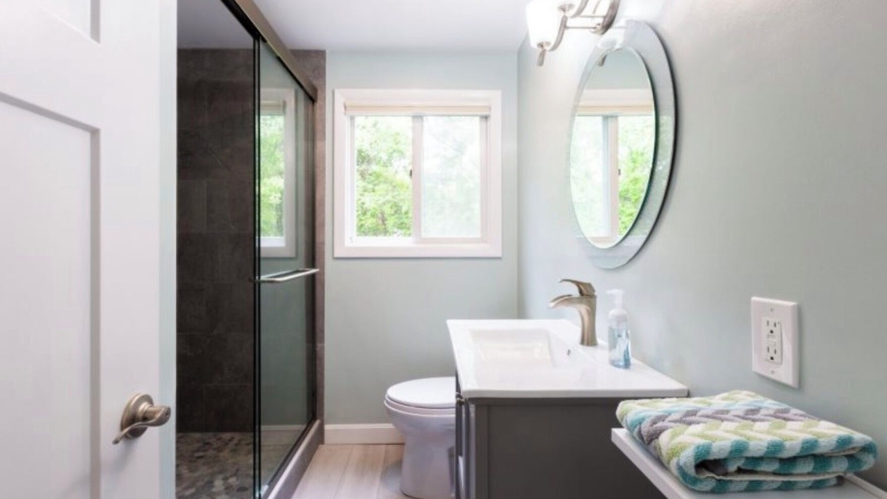 Photo of Bathroom in West Barnstable