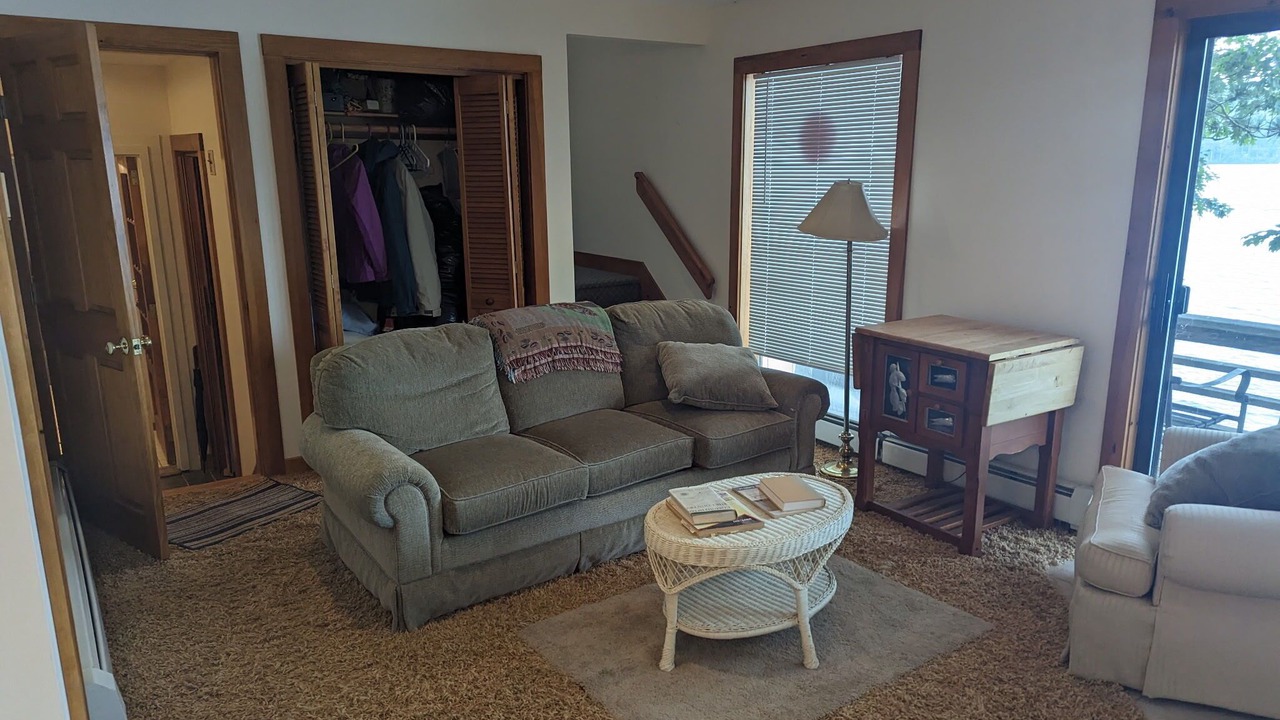 Photo of Livingroom in Holderness