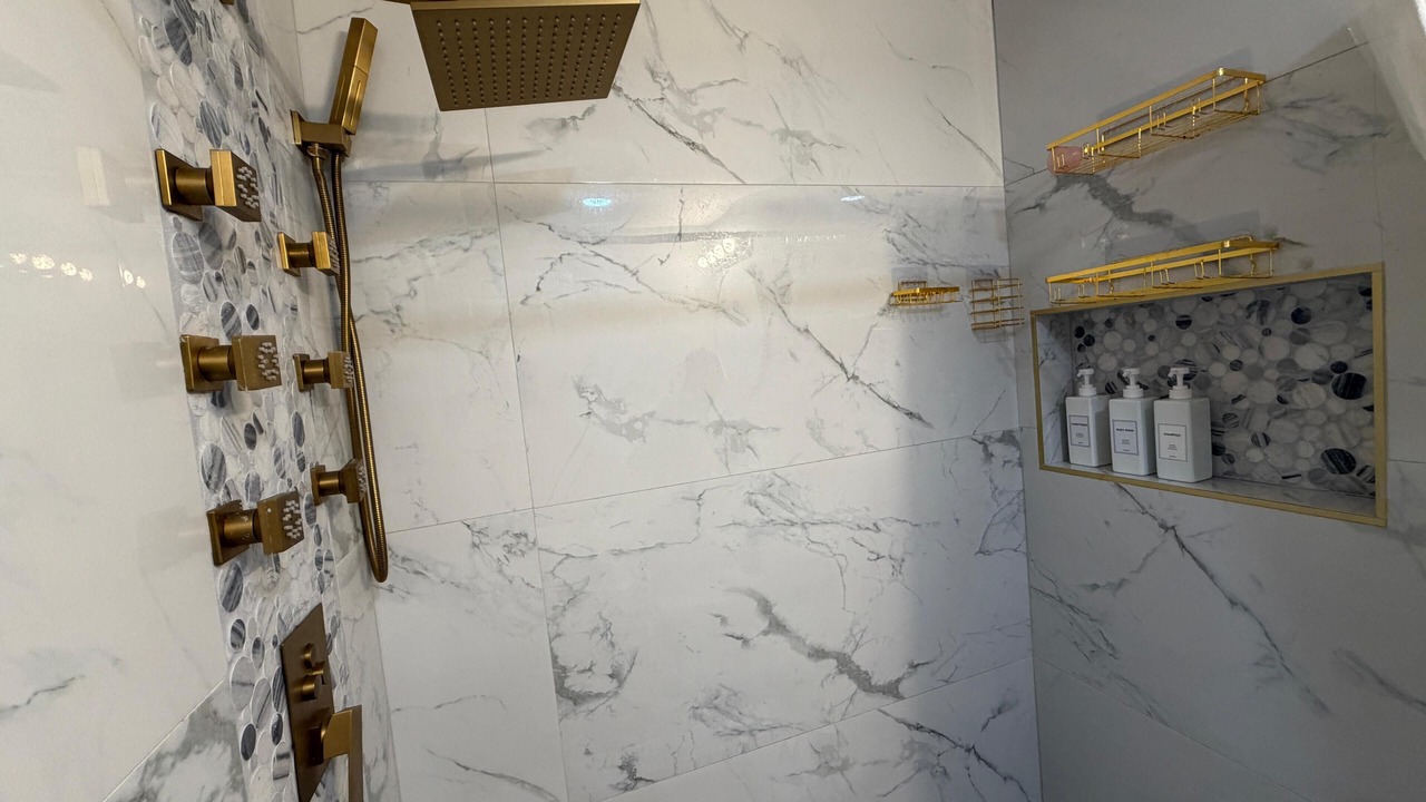 Photo of Bathroom in North Lindenhurst
