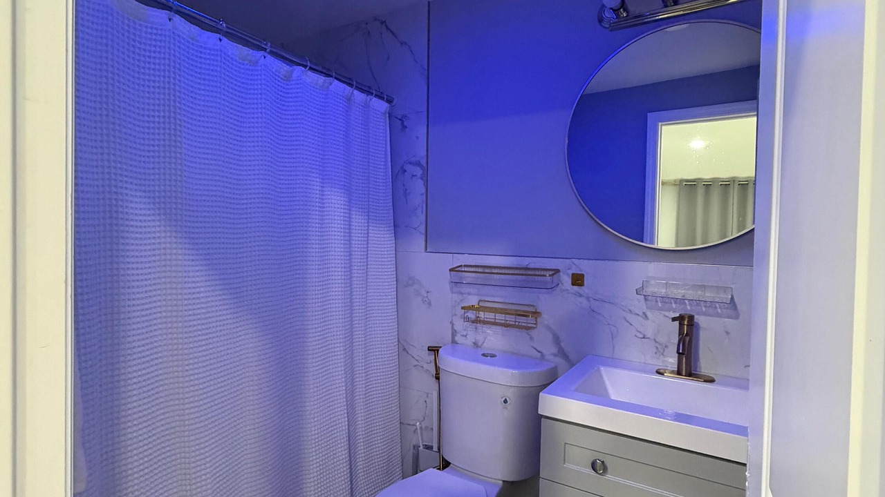 Photo of Bathroom in North Lindenhurst