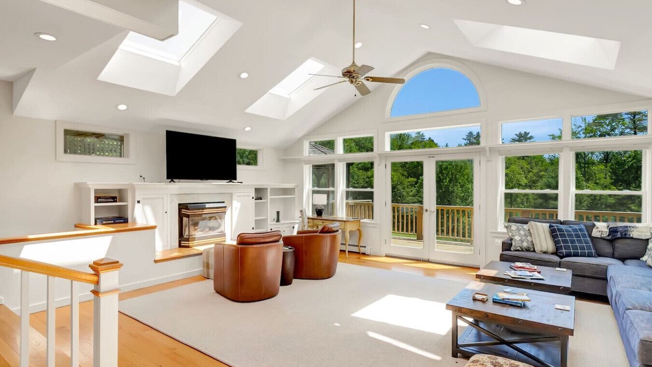 Photo of Livingroom in Londonderry