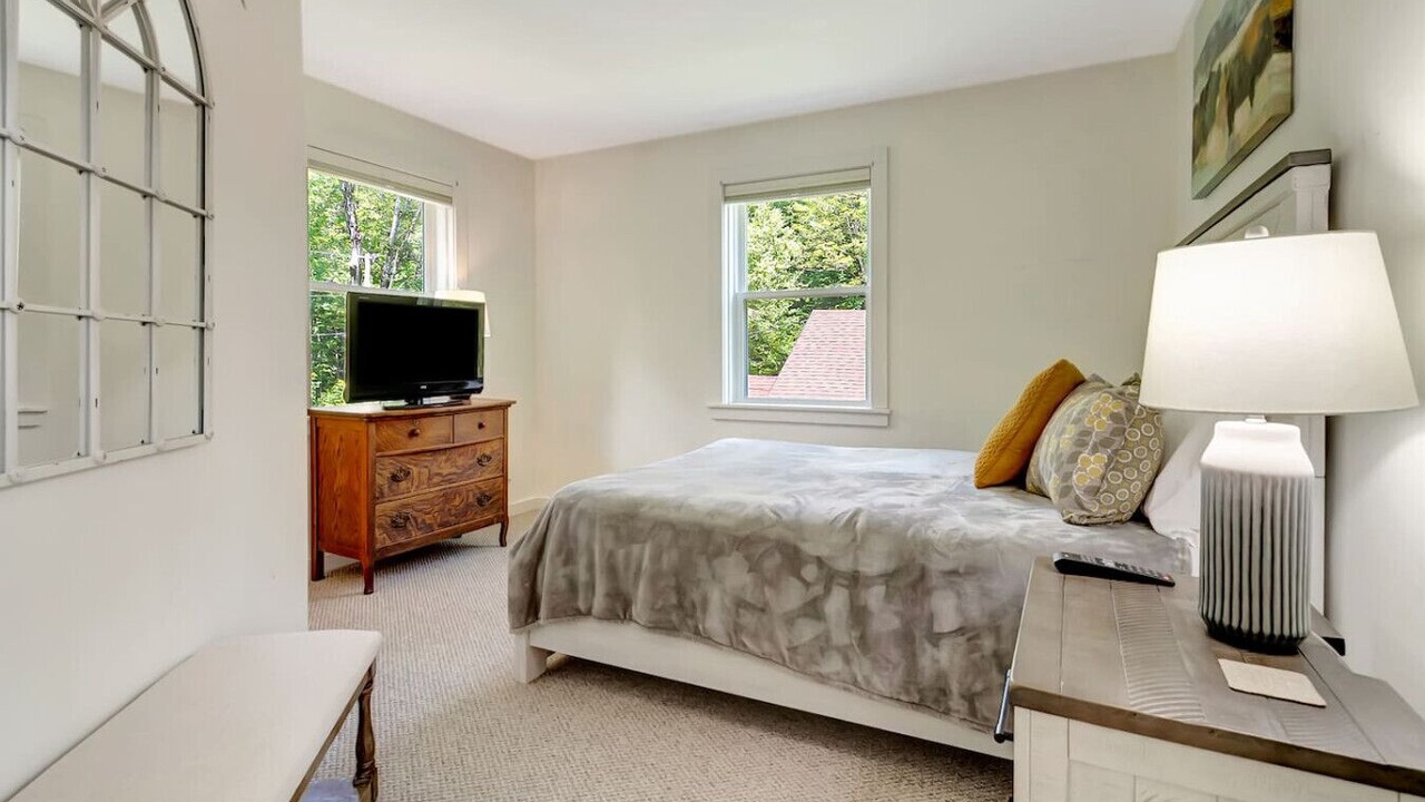 Photo of Bedroom in Londonderry