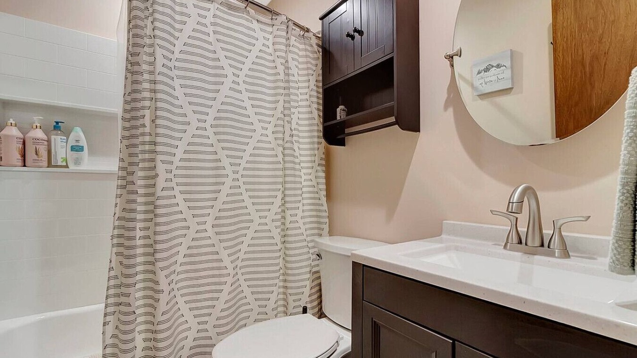 Photo of Bathroom in Londonderry