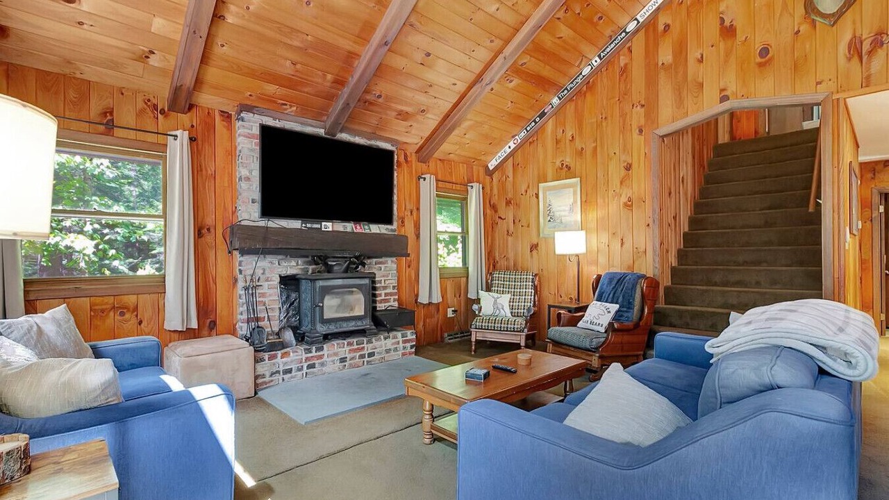 Photo of Livingroom in Londonderry