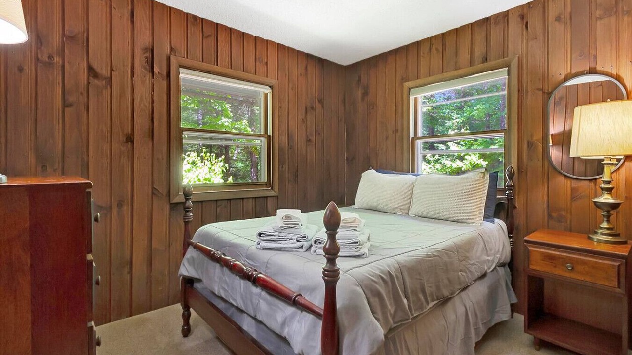 Photo of Bedroom in Londonderry