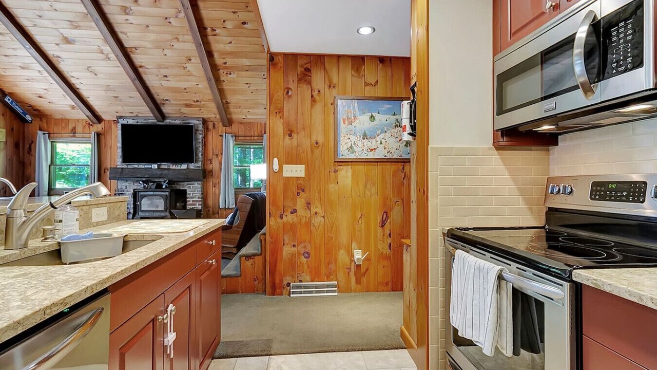 Photo of Kitchen in Londonderry