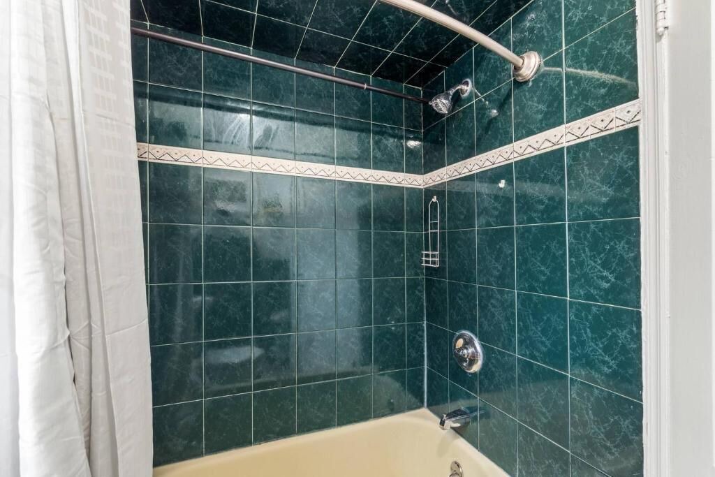 Photo of Bathroom in West New York