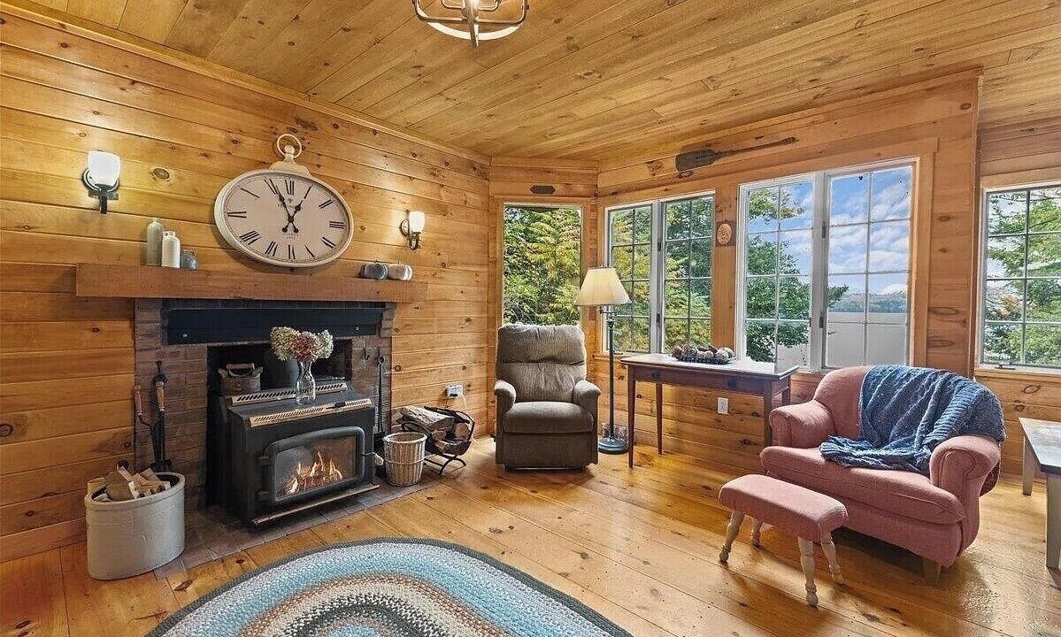 Photo of Livingroom in Franklin