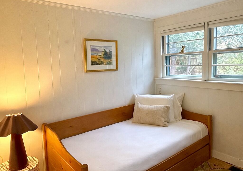 Photo of Bedroom in Mashpee