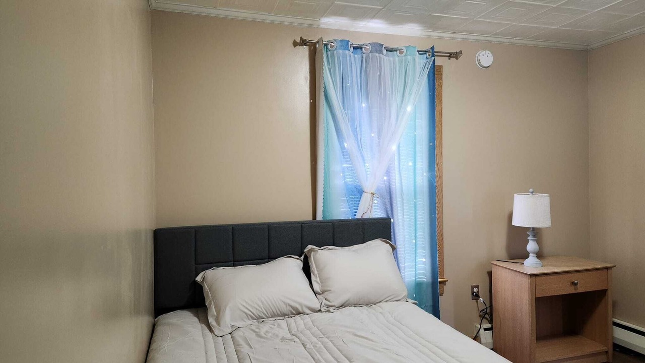 Photo of Bedroom in Rimmon Heights
