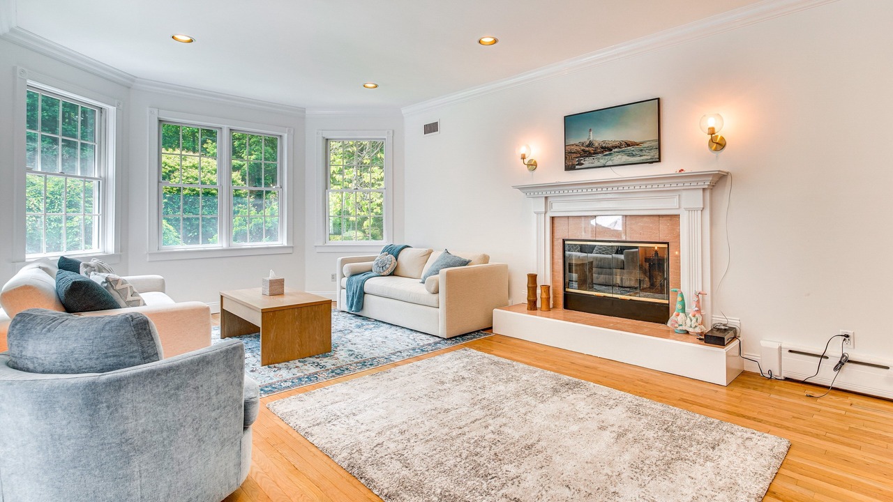 Photo of Livingroom in Carmel
