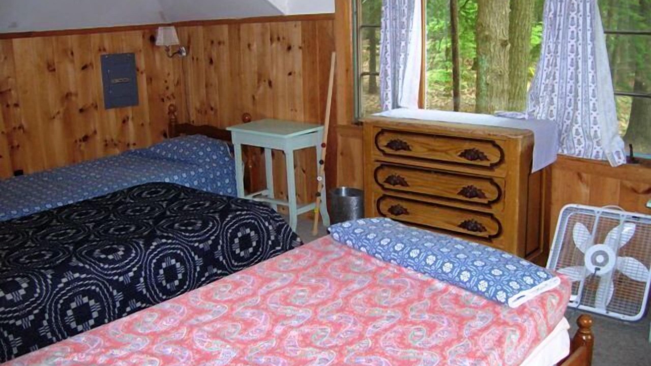 Photo of Bedroom in Tuftonboro