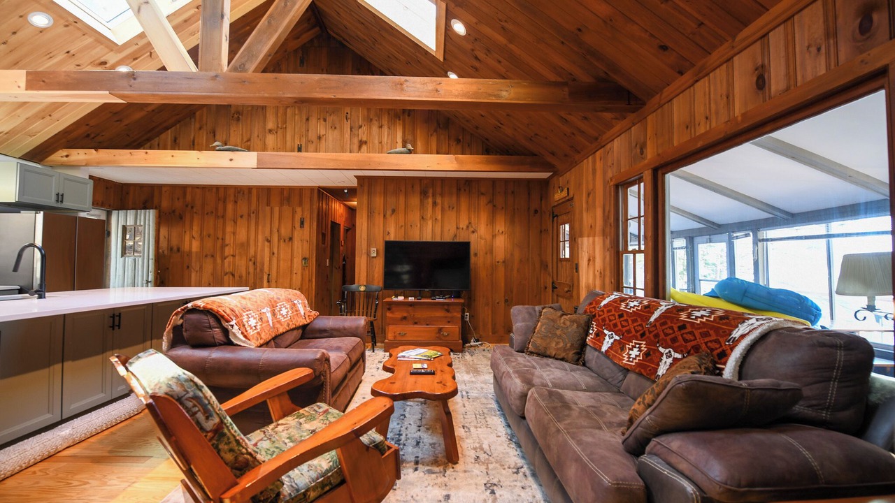 Photo of Livingroom in Harrison