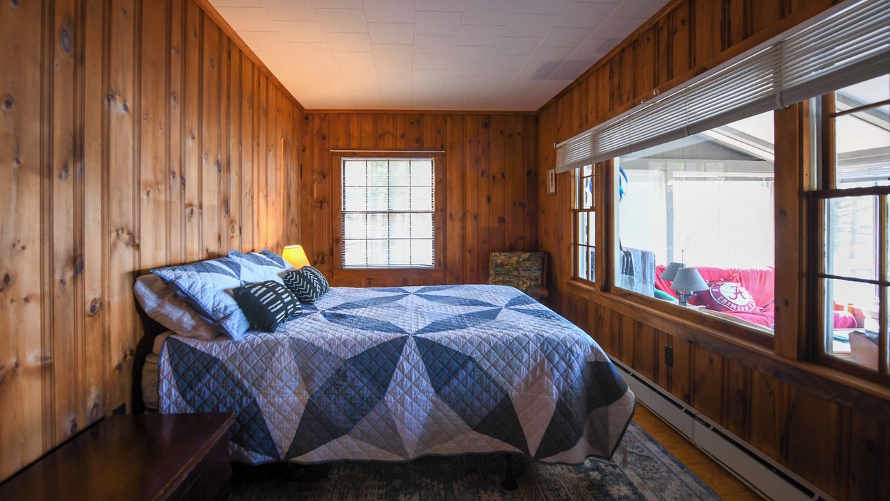 Photo of Bedroom in Harrison