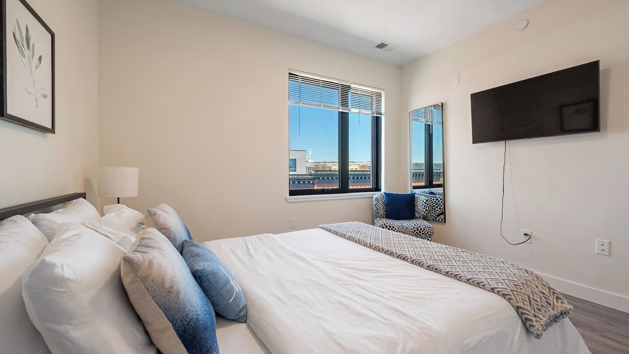 Photo of Bedroom in Orange
