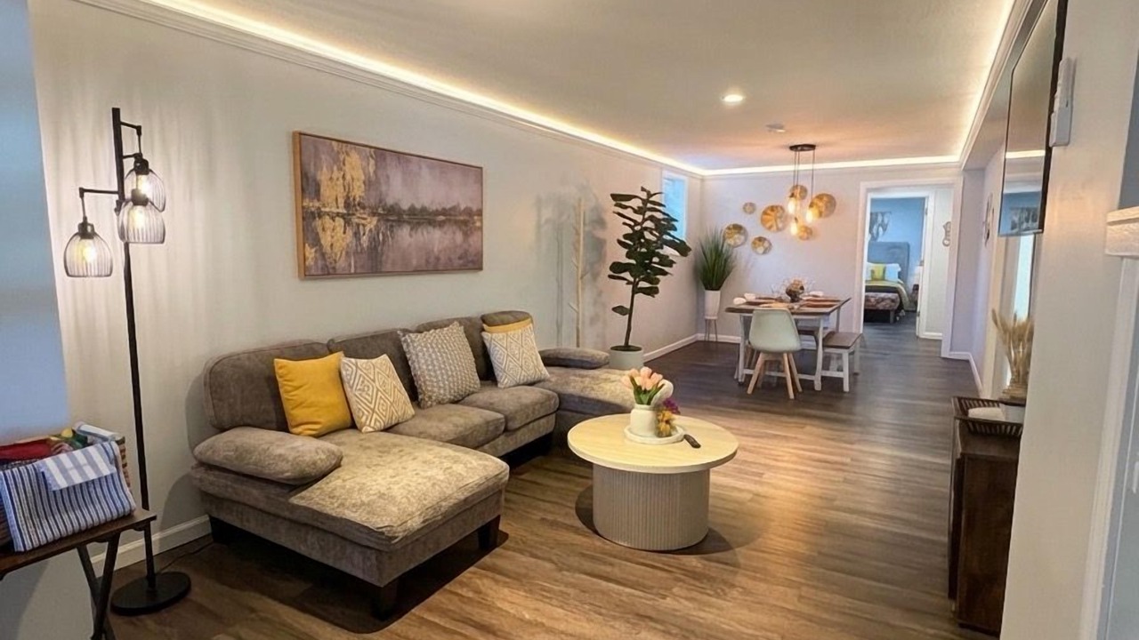 Photo of Livingroom in Danbury