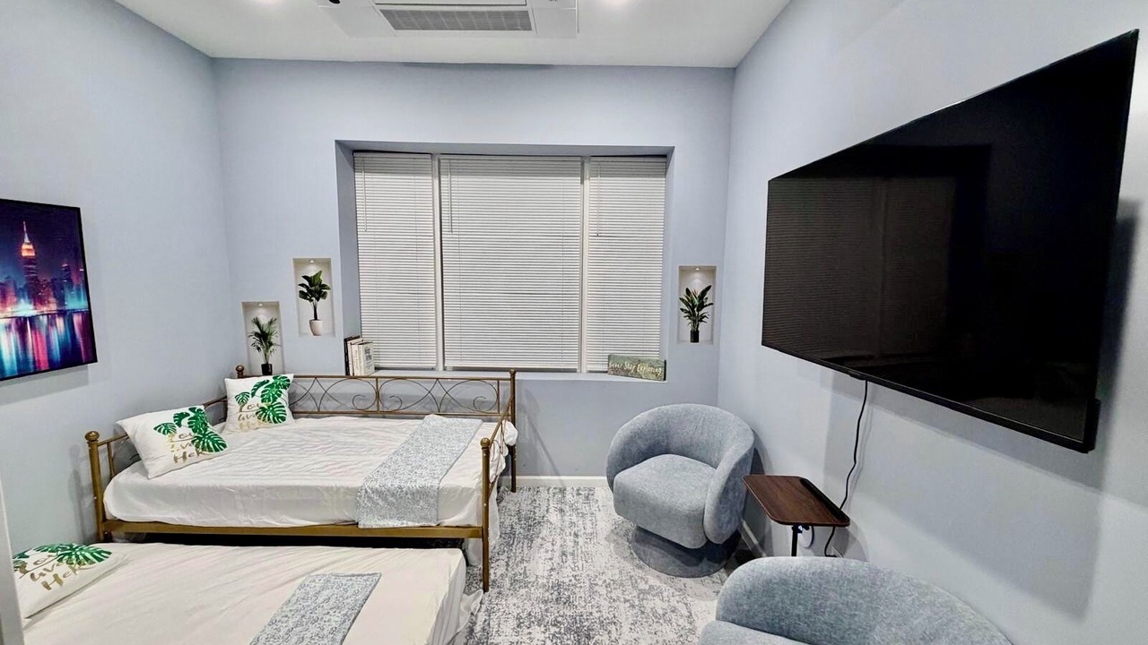 Photo of Bedroom in Ampere