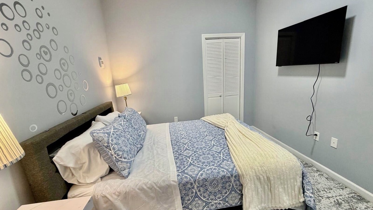 Photo of Bedroom in Ampere