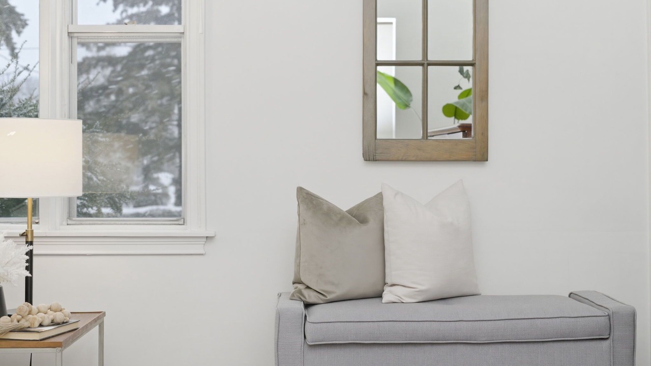 Photo of Livingroom in North York