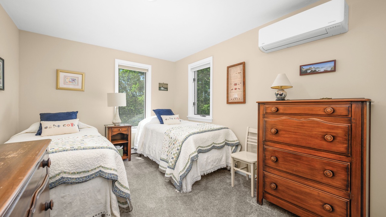 Photo of Bedroom in Dennis