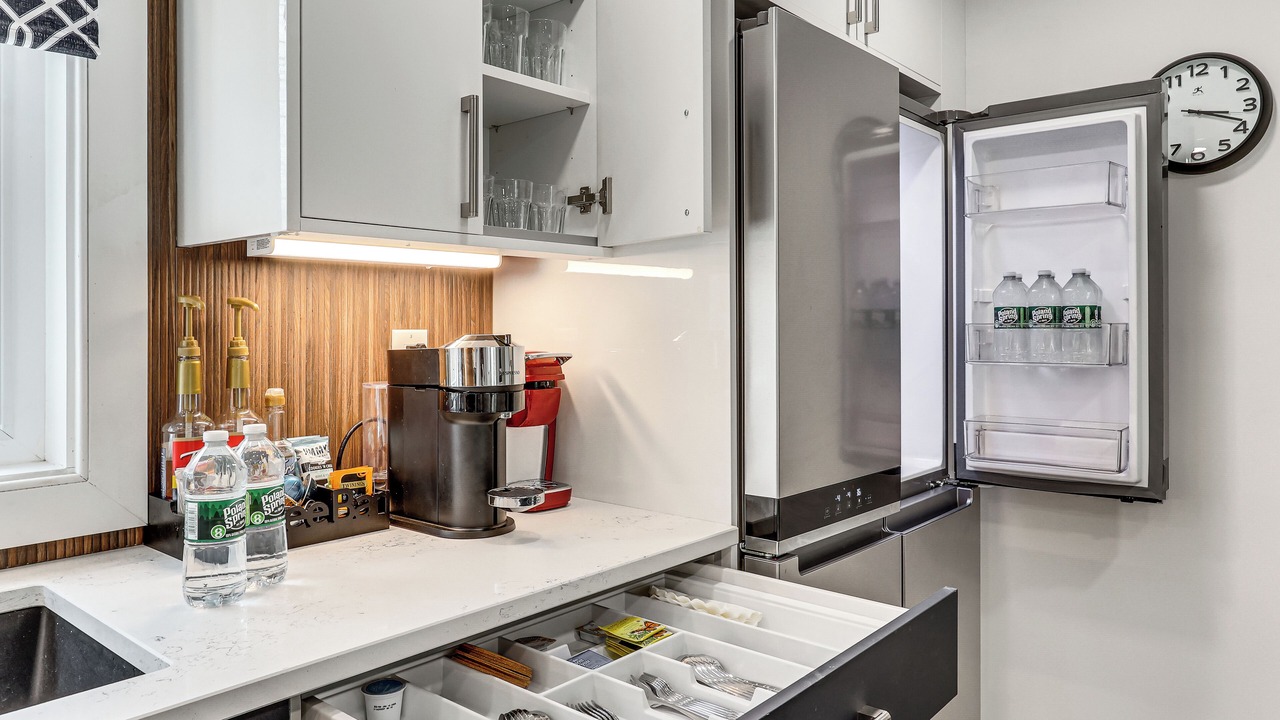Photo of Kitchen in Middlefield