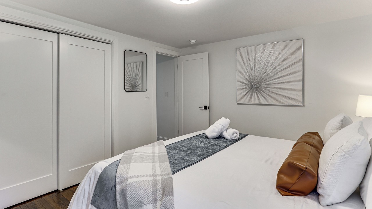 Photo of Bedroom in Middlefield