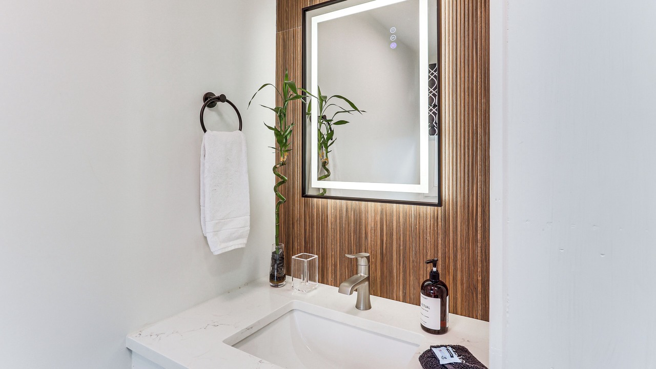 Photo of Bathroom in Middlefield