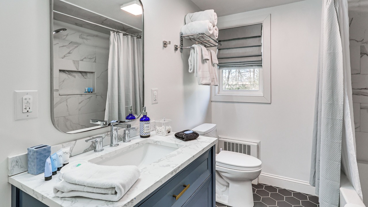 Photo of Bathroom in Middlefield