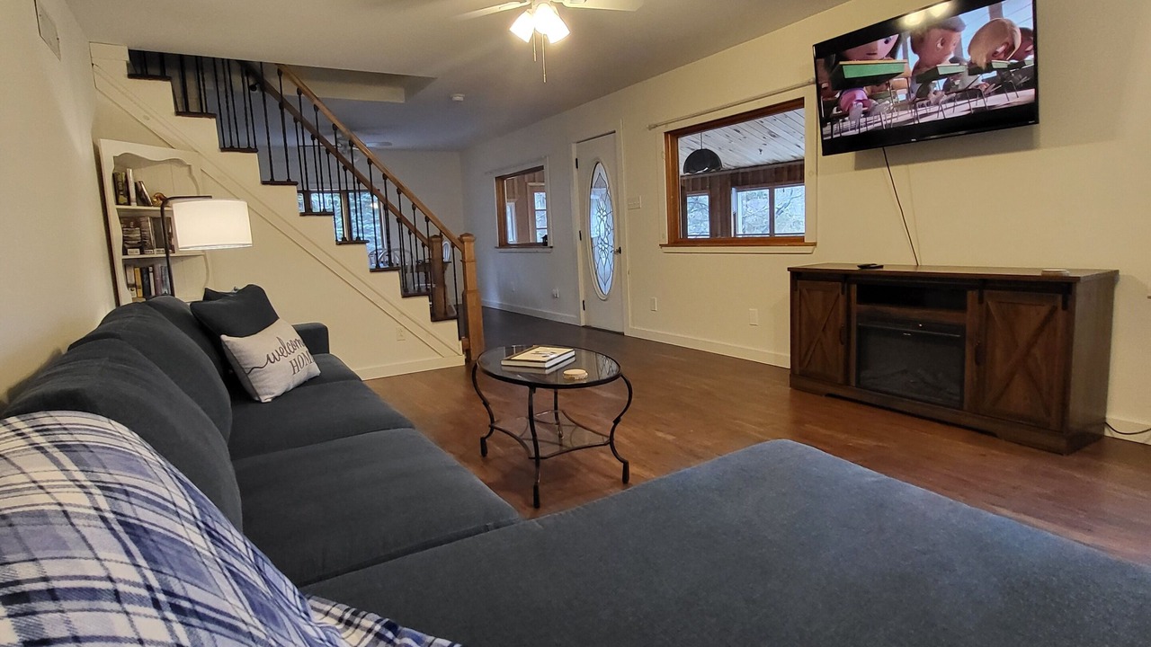 Photo of Livingroom in Malone