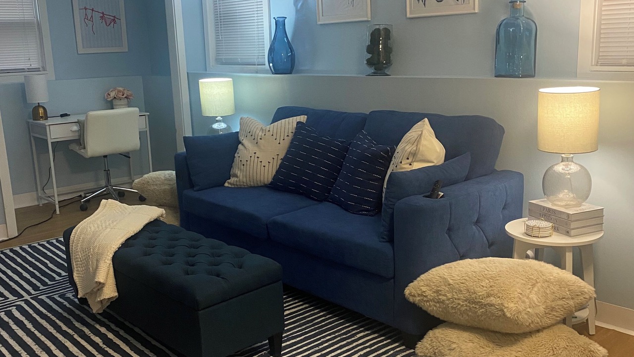 Photo of Livingroom in East Falmouth