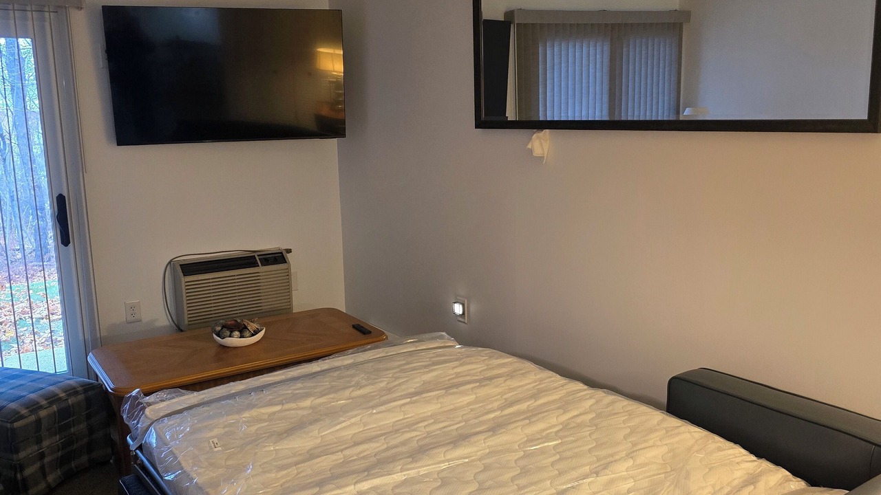 Photo of Bedroom in Weirs Beach