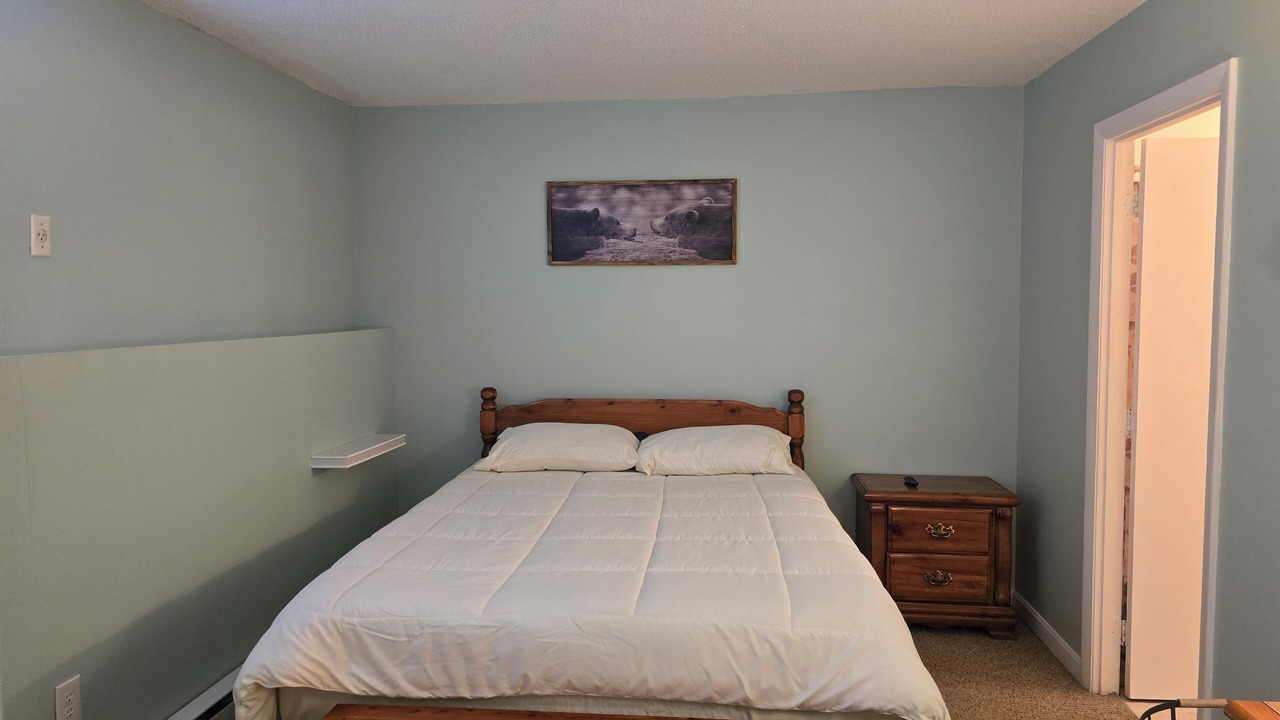 Photo of Bedroom in Weirs Beach