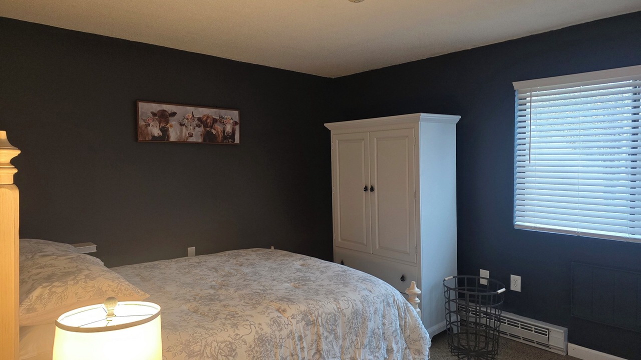 Photo of Bedroom in Weirs Beach