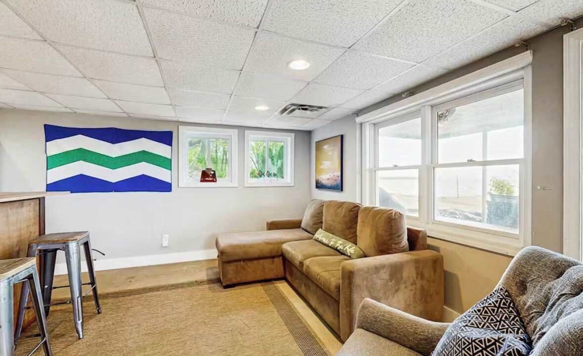 Photo of Livingroom in Malletts Bay