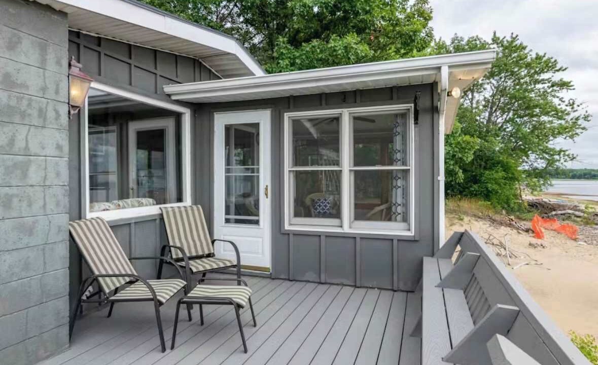 Photo of Patio Balcony in Malletts Bay